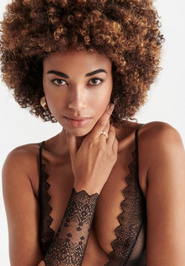 Bracli Perlenstrings GLOVE